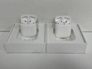 2 X APPLE AIRPODS WIRELESS EARBUDS: MODEL NO A1602 (WITH BOXES) [JPTM122348]