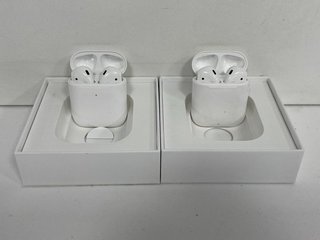 2 X APPLE AIRPODS WIRELESS EARBUDS: MODEL NO A1602 (WITH BOXES) [JPTM122381]