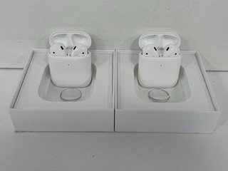 2 X APPLE AIRPODS WIRELESS EARBUDS: MODEL NO A1602 (WITH BOXES) [JPTM122366]