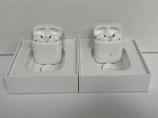 2 X APPLE AIRPODS WIRELESS EARBUDS: MODEL NO A1602 (WITH BOXES) [JPTM122353]