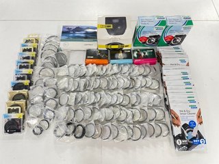 QTY OF VARIOUS PHOTOGRAPHIC ACCESSORIES (TO INCLUDE LENS FILTERS, LIGHT BLASTER BACKDROPS, WINGS & 35MM SLIDES, & CCD CLEANING TOOLS) [JPTM122629]