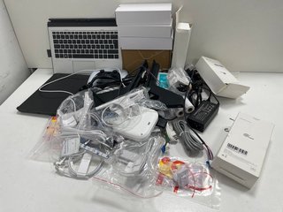 BOX OF ASSORTED TO INCLUDE PS5 CONTROLLER, CHARGER CABLES, EE 5G MINI HUB, FITBIT CHARGER CABLES & OTHERS MIXED TECH ITEMS [JPTM122175]