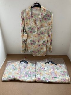 3 X TU WOMENS FLORAL PATTERNED PJ SETS IN MULTI SIZE: M, L AND XL: LOCATION - A13