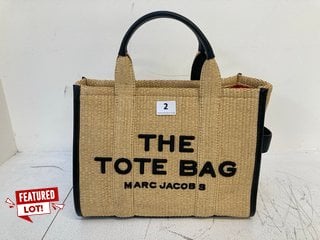 MARC JACOBS WICKER STYLE LOGO PRINT THE TOTE BAG IN NATURAL AND BLACK RRP - £250: LOCATION - WHITE BOOTH