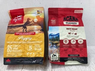 2 X ASSORTED PET FOOD ITEMS TO INCLUDE ACANA CLASSICS RED MEAT RECIPE DRIED DOG FOOD PACK 2 KG BB: 01/26: LOCATION - A17