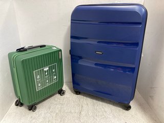 2 X ASSORTED SUITCASE ITEMS TO INCLUDE LUGG HARDSHELL SMALL SUITCASE IN DARK GREEN: LOCATION - A18