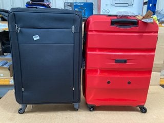 2 X ASSORTED SUITCASE ITEMS TO INCLUDE SAMSONITE MEDIUM SIZED SOFT SHELL LUGGAGE CASE IN BLACK: LOCATION - B12