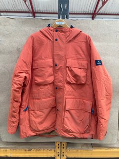 CRAGHOPPER SHORES JACKET IN RED CLAY SIZE: M RRP - £240: LOCATION - C7