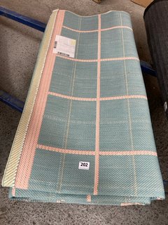 LA REDOUTE LARGE FLOOR RUG IN MULTI: LOCATION - B4