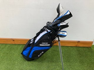 RIFE GOLF BAG IN WHITE BLACK & BLUE TO INCLUDE QTY OF ASSORTED GOLF CLUBS: LOCATION - C1