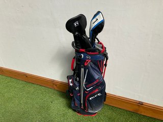 RIFE GOLF BAG IN RED WHITE & BLUE TO INCLUDE QTY OF ASSORTED GOLF CLUBS: LOCATION - C2