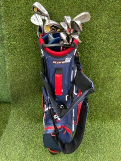 RIFE GOLF BAG IN RED WHITE & BLUE TO INCLUDE QTY OF ASSORTED GOLF CLUBS: LOCATION - C3