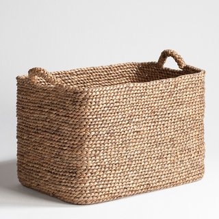 AM.PM RAGA RAGGED WICKER BASKET. SIZE: RECTANGULAIRE. RRP - £110: LOCATION - C6