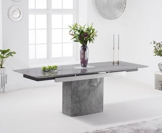 METROPOLIS/MILLICENT/MATTHEWS/MOZART 160CM EXT GREY MARBLE DINING TABLE - RRP £2099: LOCATION - D2 (KERBSIDE PALLET DELIVERY)