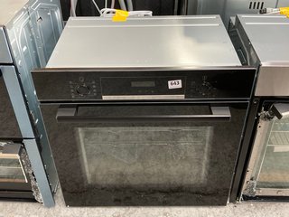 BOSCH BUILT IN SINGLE ELECTRIC OVEN: MODEL HBS573BB0B - RRP £599: LOCATION - A7