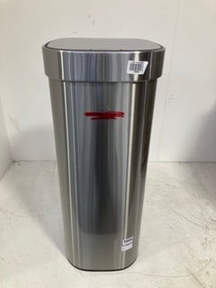 JOHN LEWIS AND PARTNERS SINGLE RUBBISH BIN IN METALLIC SILVER: LOCATION - BR1