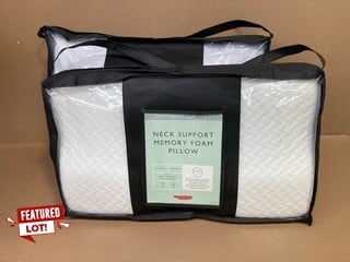 2 X JOHN LEWIS AND PARTNERS PILLOWS TO INCLUDE NECK SUPPORT MEMORY FOAM PILLOW AND MEMORY FOAM CLUSTER PILLOW: LOCATION - BR2