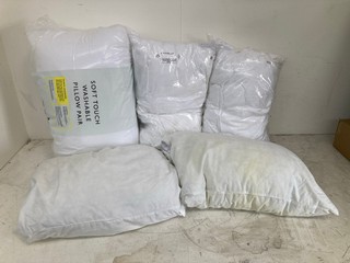 QTY OF ASSORTED PILLOWS TO INCLUDE JOHN LEWIS AND PARTNERS SOFT TOUCH WASHABLE PILLOW PAIR: LOCATION - BR3