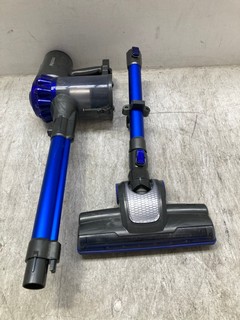 AKITAS CORDLESS STICK VACUUM CLEANER: LOCATION - BR14