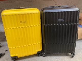 2 X JOHN LEWIS & PARTNERS HARD SHELL 4-WHEEL CABIN BAGS IN YELLOW AND BLACK: LOCATION - BR17