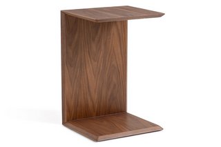 LA REDOUTE INTERIEURS DILBA WALNUT VENEER SIDE TABLE. RRP - £185: LOCATION - BR1