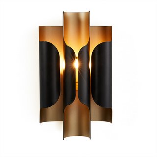 AM.PM HENRIO METAL WALL LIGHT. RRP - £135: LOCATION - BR4