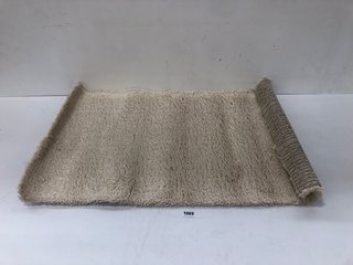 LA REDOUTE SMALL FLOOR RUG IN CREAM: LOCATION - BR4