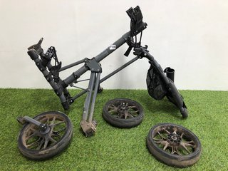 BENROSS SLIDER 3 WHEEL PUSH ALONG GOLF TROLLY: LOCATION - CR1