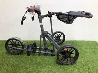 BENROSS SLIDER 3 WHEEL PUSH ALONG GOLF TROLLY: LOCATION - CR1