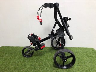 BENROSS SLIDER 3 WHEEL PUSH ALONG GOLF TROLLY: LOCATION - CR1