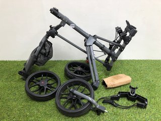 BENROSS SLIDER 3 WHEEL PUSH ALONG GOLF TROLLY: LOCATION - CR2