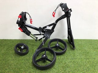 BENROSS SLIDER 3 WHEEL PUSH ALONG GOLF TROLLY: LOCATION - CR3