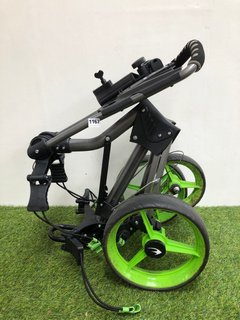 BENROSS SLIDER 3 WHEEL PUSH ALONG GOLF TROLLY: LOCATION - CR3