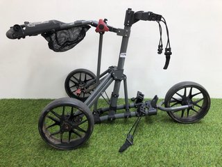 BENROSS SLIDER 3 WHEEL PUSH ALONG GOLF TROLLY: LOCATION - CR3