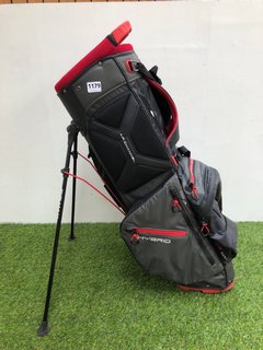 BIG MAX GOLF BAG IN RED & BLACK: LOCATION - CR4