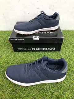 GREG NORMAN BANDIT GOLF SHOES IN BLUE & WHITE SIZE : UK12: LOCATION - CR5