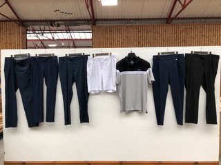 QTY OF ASSORTED CLOTHING ITEMS TO INCLUDE STROMBERG TROUSERS IN NAVY: LOCATION - CR5