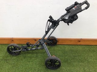 BENROSS SLIDER 3 WHEEL PUSH ALONG GOLF TROLLY: LOCATION - C2