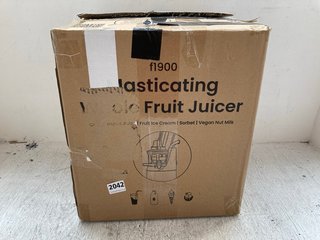 WHOLE FRUIT JUICER MODEL: F1900: LOCATION - BR6