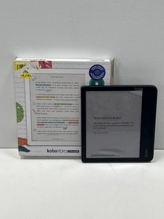 RAKUTEN KOBO LIBRA COLOUR E-READER (ORIGINAL RRP - £199) IN BLACK: MODEL NO N428 (WITH BOX & CHARGING CABLE, VERY GOOD COSMETIC CONDITION) [JPTM122504] THIS PRODUCT IS FULLY FUNCTIONAL AND IS PART OF