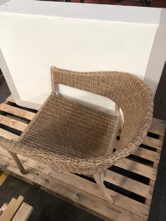 JOHN LEWIS BURFORD GARDEN WOVEN LOUNGING CHAIR (DAMAGED) - ACACIA WOOD / NATURAL TO ALSO INCLUDE DIVAN DRAWER HALF BED BASE