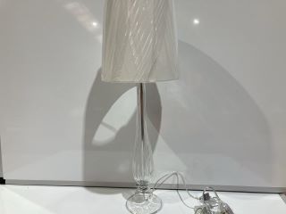 THE WHITE COMPANY FAREHAM TABLE LAMP CLEAR GLASS/LINEN RRP £145