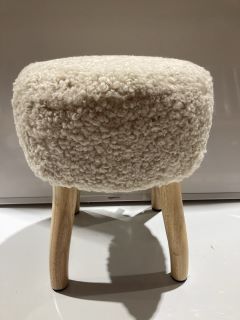 THE WHITE COMPANY CURLY SHEEPSKIN STOOL RRP £295