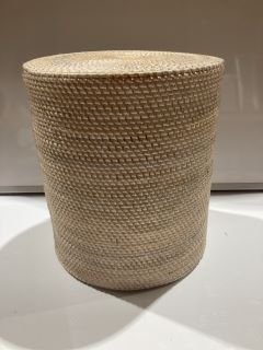 THE WHITE COMPANY WHITEWASHED MALTON RATTAN STOOL RRP £150