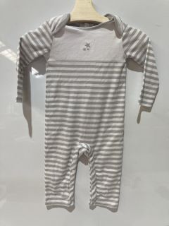 A QTY OF ASSORTED WHITE COMPANY CLOTHING TO INCLUDE JERSEY DRESS SIZE 9-12 MONTHS PINK TOTAL RRP £171