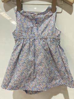 A QTY OF ASSORTED WHITE COMPANY CLOTHING TO INCLUDE ELOISE SLEEVELESS LIBERTY DRESS 3-6 MONTHS MULTI TOTAL RRP £146