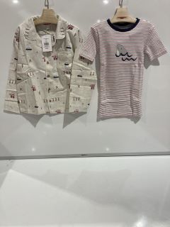 A QTY OF ASSORTED WHITE COMPANY CLOTHING TO INCLUDE TOWELLING ROBE 7-8 YEARS PINK TOTAL RRP £162