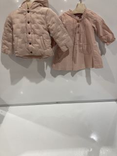 A QTY OF ASSORTED WHITE COMPANY CLOTHING TO INCLUDE RECYCLED STAR QUILTED COAT 9-12 MONTHS DUSTY PINK TOTAL RRP £308