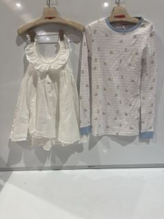 A QTY OF ASSORTED WHITE COMPANY CLOTHING TO INCLUDE FRILL COLLAR FLARED DRESS 1 1/2 - 2 YEARS WHITE TOTAL RRP £344