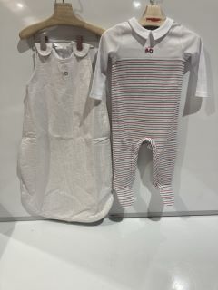 A QTY OF ASSORTED WHITE COMPANY CLOTHING TO INCLUDE LION SEERSUCKER SLEEPING BAG 0-6 MONTHS GREY TOTAL RRP £338